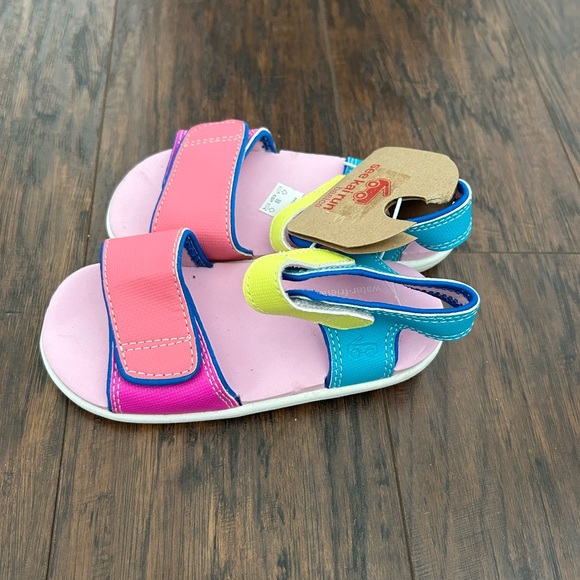 See Kai run - Picture 2 of 4